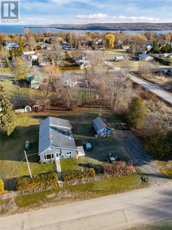 Manitowaning, ON P0P1N0,110 Walcot