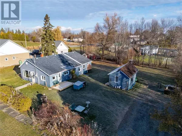 Manitowaning, ON P0P1N0,110 Walcot