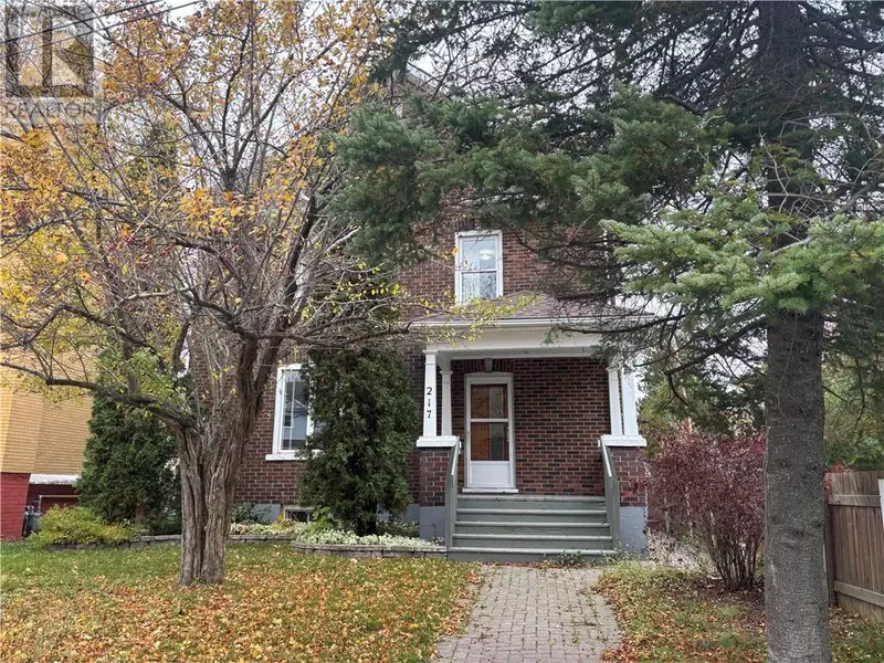 217 Lansdowne, Sudbury, ON P3C4M4