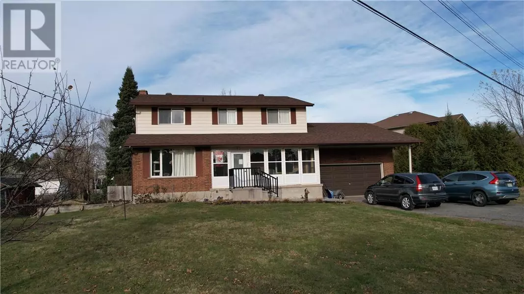 1424 Ramsey Lake, Sudbury, ON P3E6J1