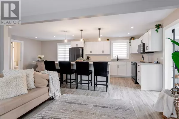 Greater Sudbury, ON P3B1Y4,2016 Wiltshire