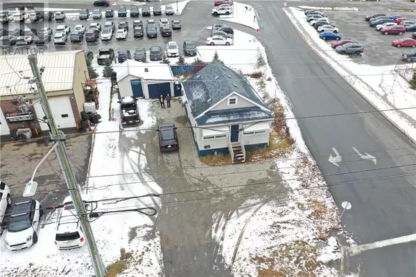 775 FALCONBRIDGE RD, Greater Sudbury, ON P3A5K8