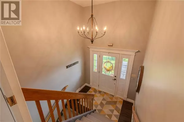 Verner, ON P0H2M0,17 Principale W Street