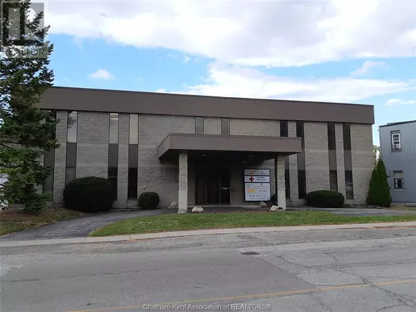 75 Thames STREET, Chatham, ON N7L1S4