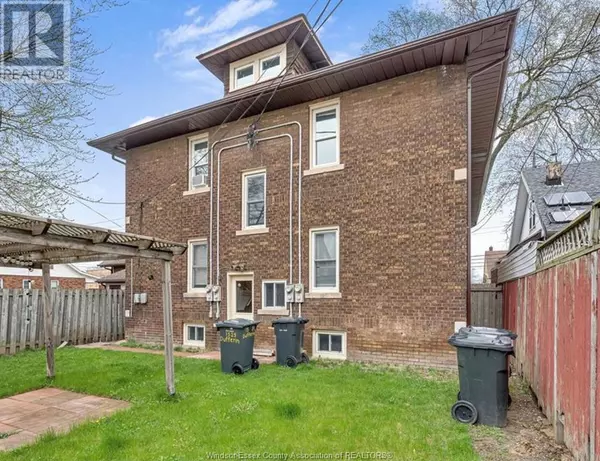 Windsor, ON N8X2M9,1525 DUFFERIN