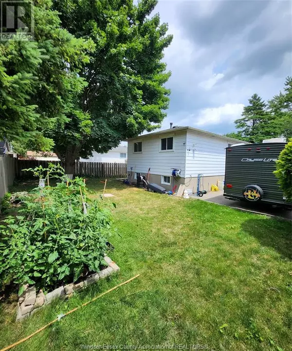 Sarnia, ON N7S4B2,1339 ASCOT CIRCLE