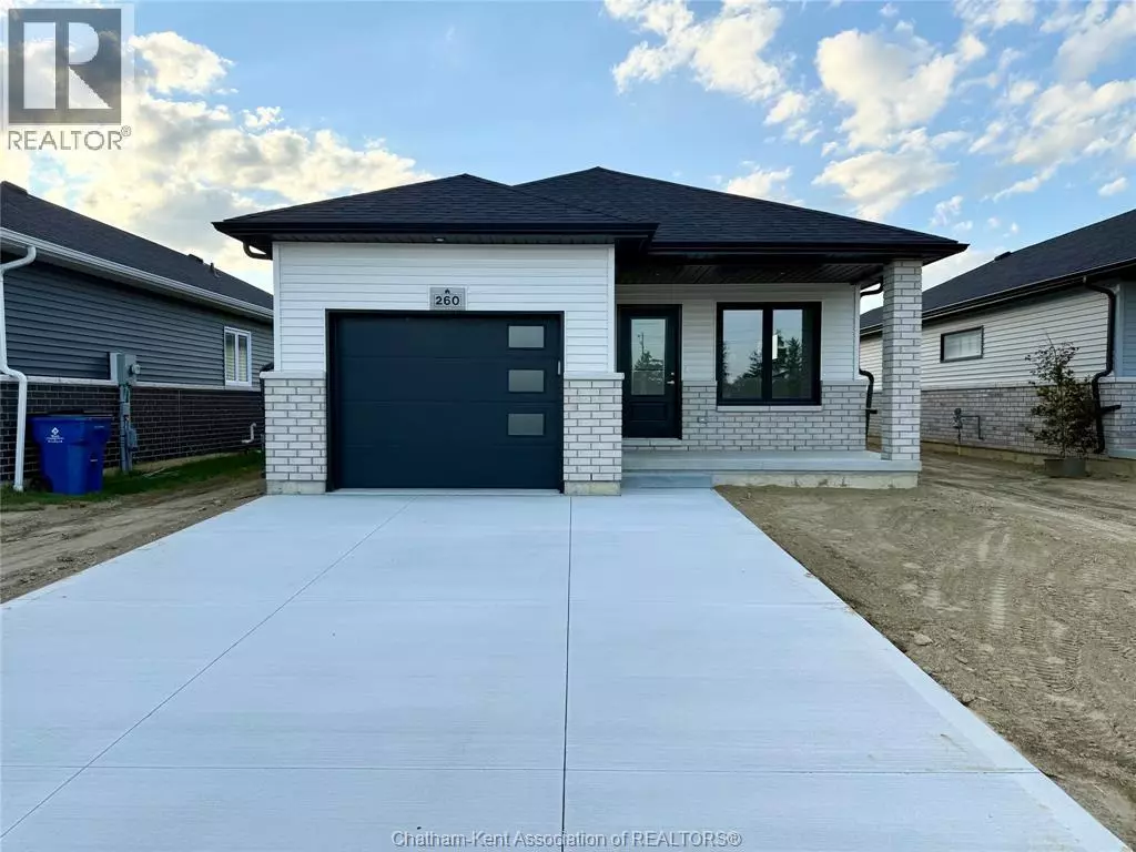 Chatham, ON N7M0V6,260 IRONWOOD TRAIL