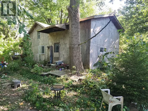 Chatham-kent, ON N0P1V0,23040 DOHERTY STREET