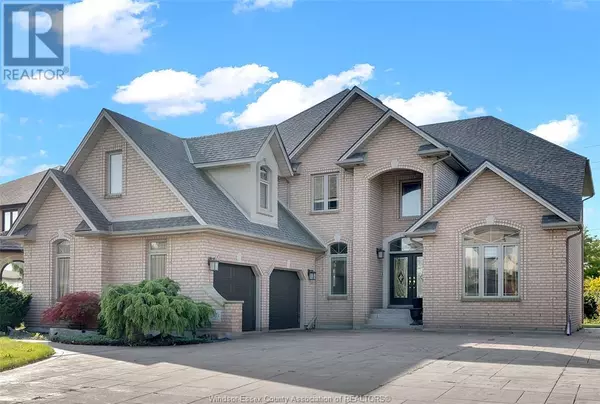 Windsor, ON N8P1M7,380 SHOREVIEW CIRCLE