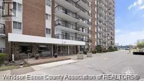 Windsor, ON N8S1G3,8591 RIVERSIDE DR East #106