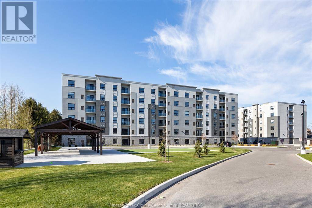 190 MAIN ST East #206, Kingsville, ON N9Y1A6