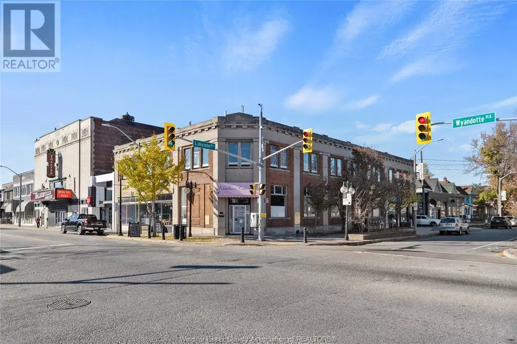 Windsor, ON N9A3L2,1580-1598 WYANDOTTE STREET East