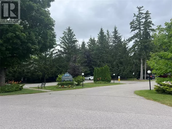 Bayfield, ON N0M1G0,76559 BLUEWATER HIGHWAY