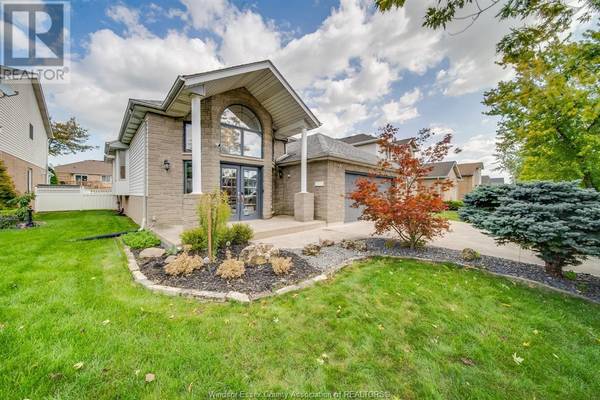 10884 BRENTWOOD CRESCENT, Windsor, ON N8R2H8