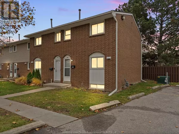 Windsor, ON N8T3B5,7731 HAWTHORNE