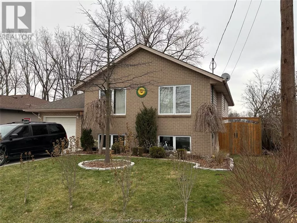 Lasalle, ON N9J1B3,581 REAUME