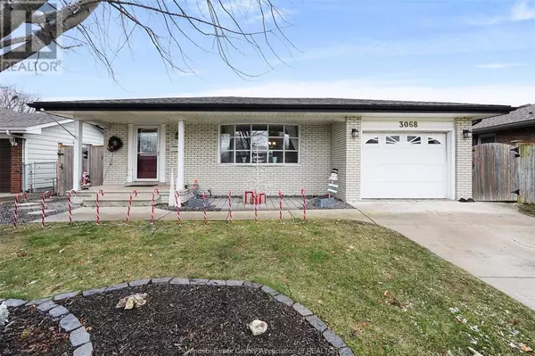 Windsor, ON N8R1M4,3068 RUSHTON DRIVE