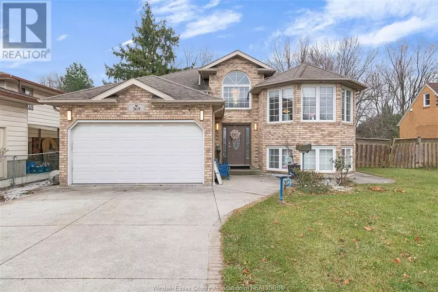 569 CABANA ROAD, Windsor, ON N9G1A5