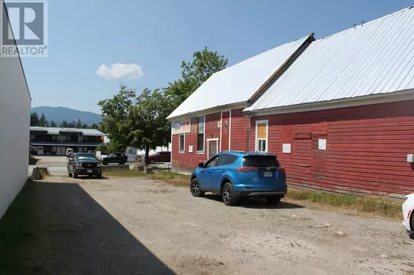 Nakusp, BC V0G1R0,93 5TH  NW Avenue