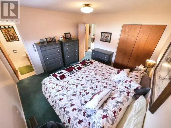 Creston, BC V0B1G5,1818 ASH Street