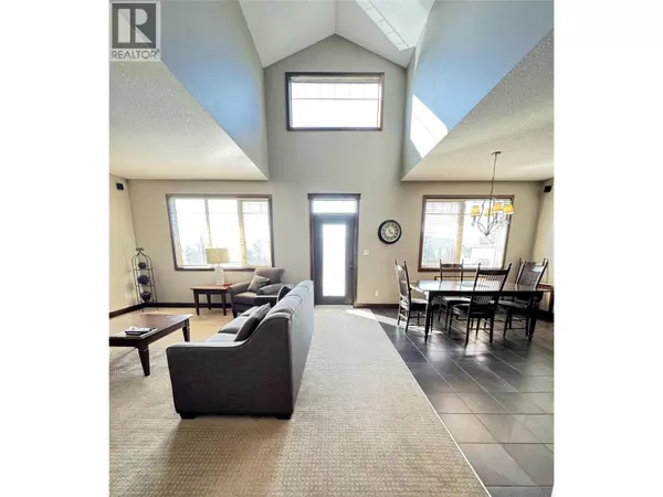 600 BIGHORN BLVD #633D, Radium Hot Springs, BC V0A1M0