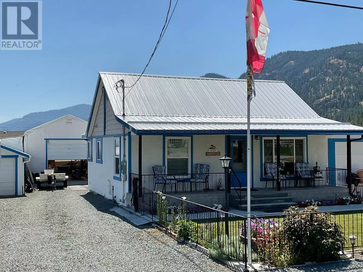 Midway, BC V0H1M0,324 HARTLAND  Avenue