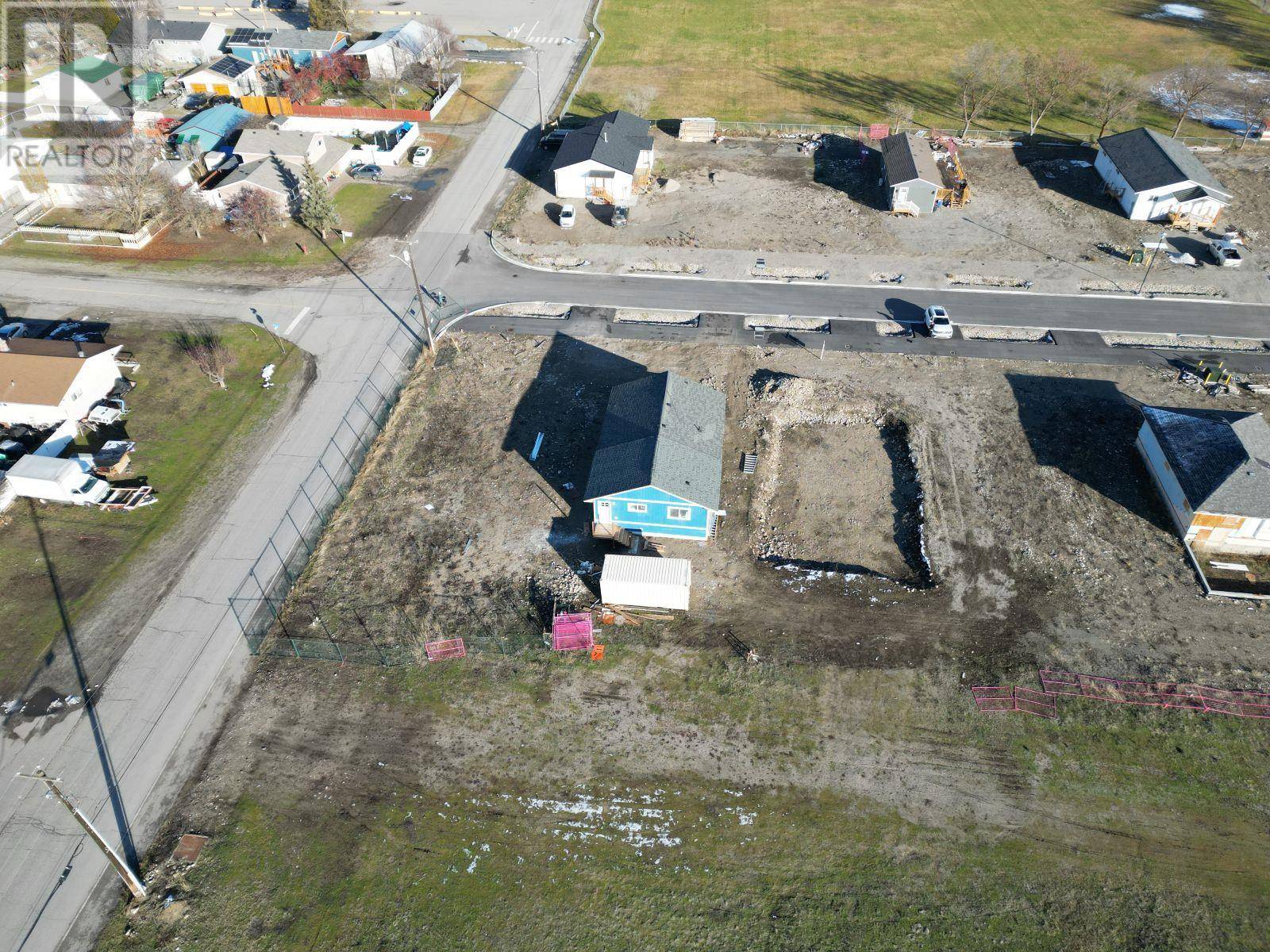 Grand Forks, BC V0H1H0,7165 22ND Street