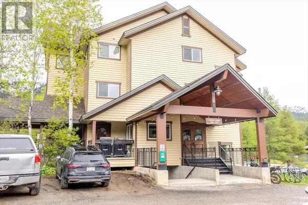 Fernie, BC V0B1M6,4559 TIMBERLINE CRES #300