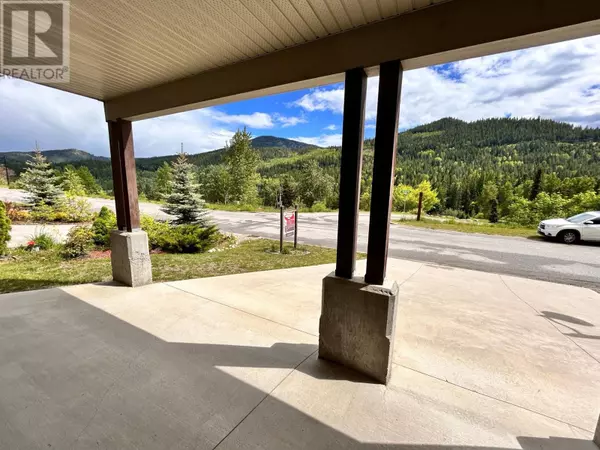 Rossland, BC V0G1Y0,946 REDSTONE Drive