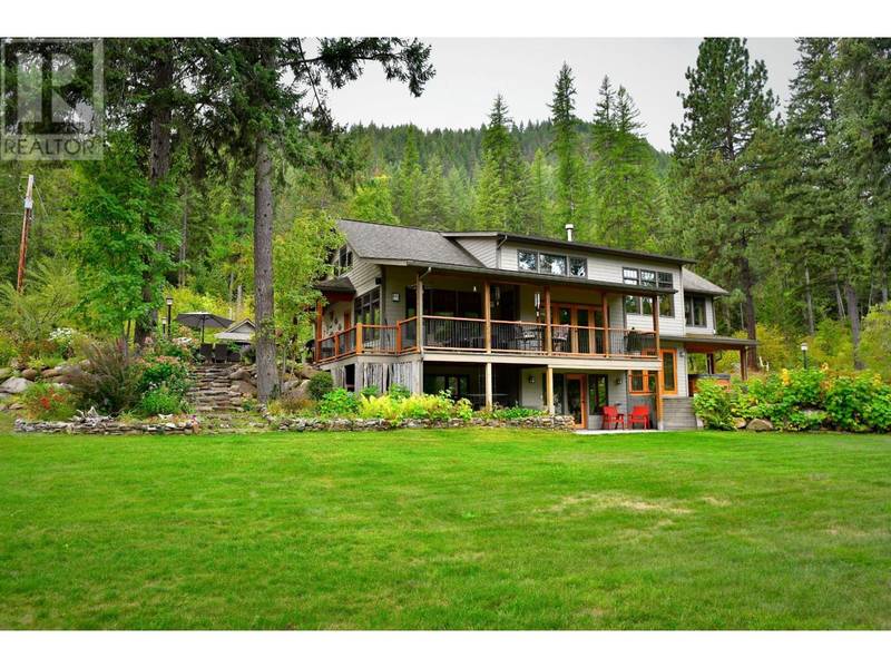 2660 SHOREACRES-GOOSE CREEK Road, Shoreacres, BC V1N4P4