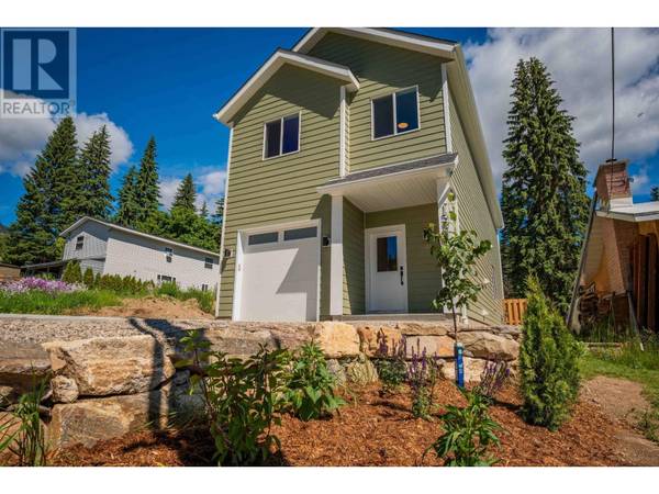 1554 COOK Avenue, Rossland, BC V0G1Y0