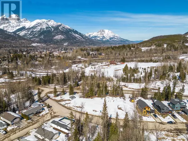 Fernie, BC V0B1M1,107 WHITETAIL Drive