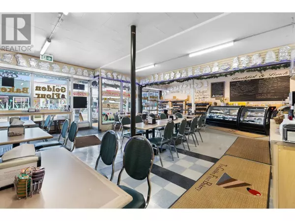 Creston, BC V0B1G0,1025 CANYON Street