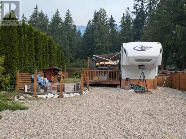 7298 3A HWY #3, Balfour, BC V1L6S4