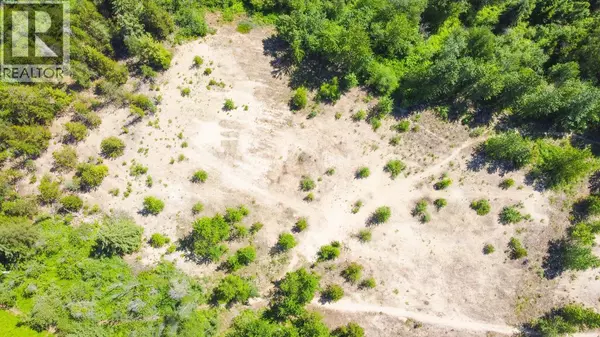 Castlegar, BC V1N3A5,3300 10TH Avenue