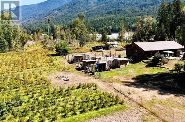 Harrop, BC V1L6P9,754 OGILVIE Road