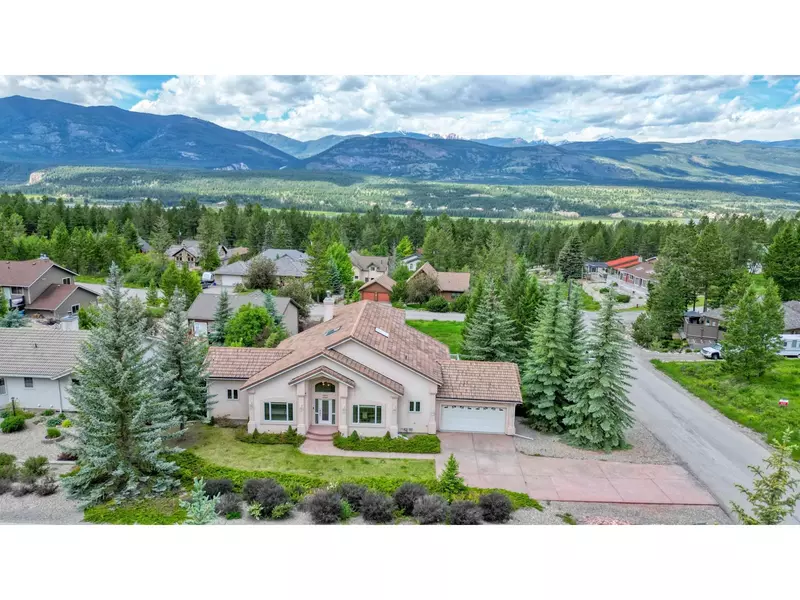 4985 MOUNTAIN TOP DRIVE, Fairmont Hot Springs, BC V0B1L1