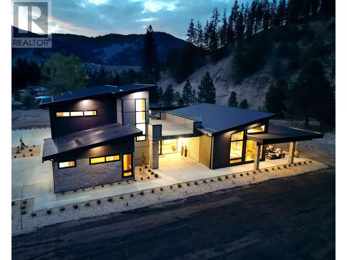 Grand Forks, BC V0H1H2,2465 COALCHUTE Road