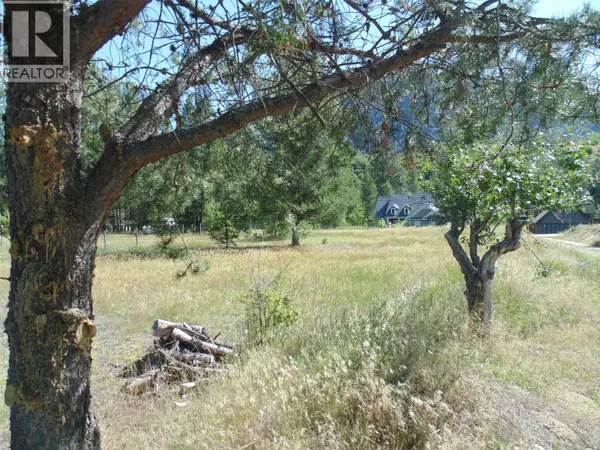 Castlegar, BC V1N4K8,Lot 3 WATERLOO Road