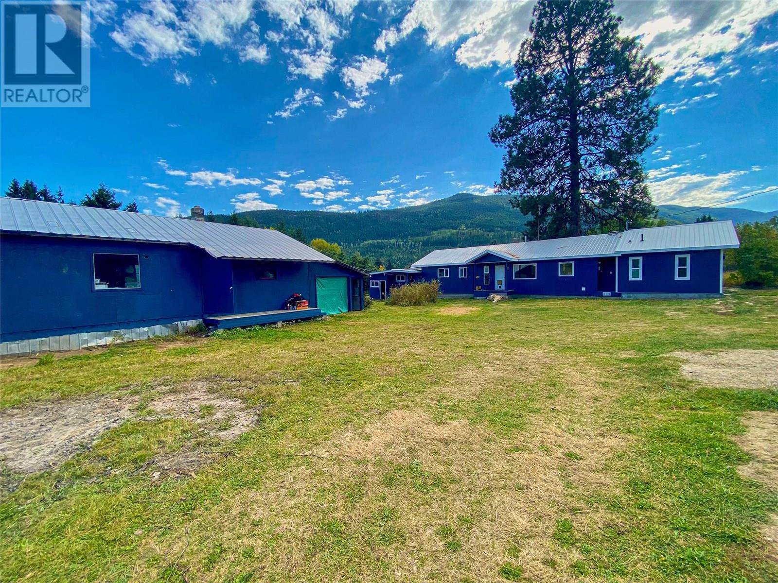 Krestova, BC V0G1H2,3464 KRESTOVA Crescent