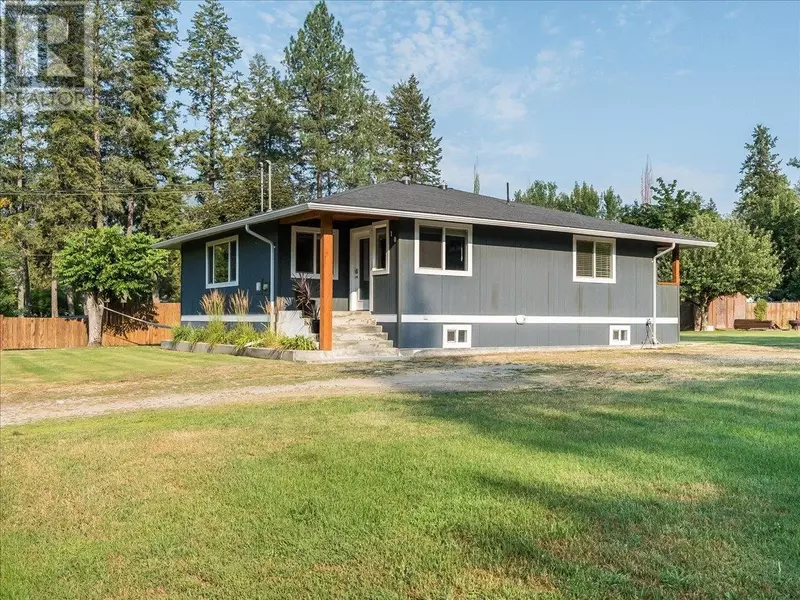 10 SKANDS Road, Christina Lake, BC V0H1E2