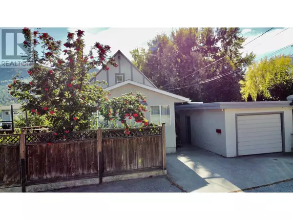 875 KIPLING Street, Warfield, BC V1R2A5