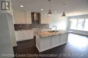 Essex, ON N8M3E9,253 CHARLES