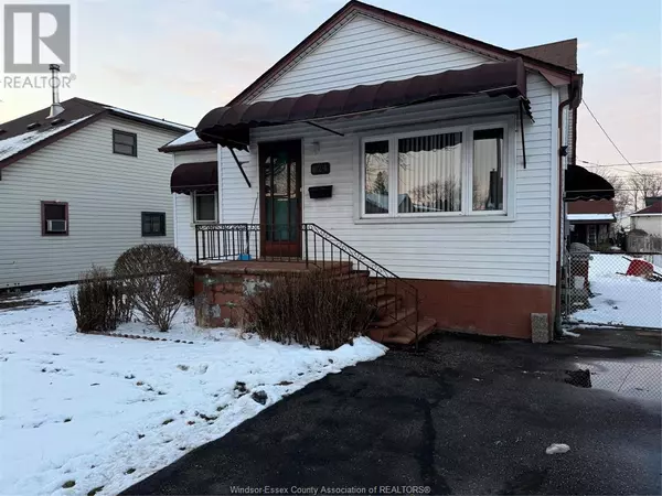 624 VANIER STREET, Windsor, ON N8X3E3