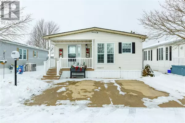 5700 BLACKWELL Sideroad #262, Sarnia, ON N7W1B7