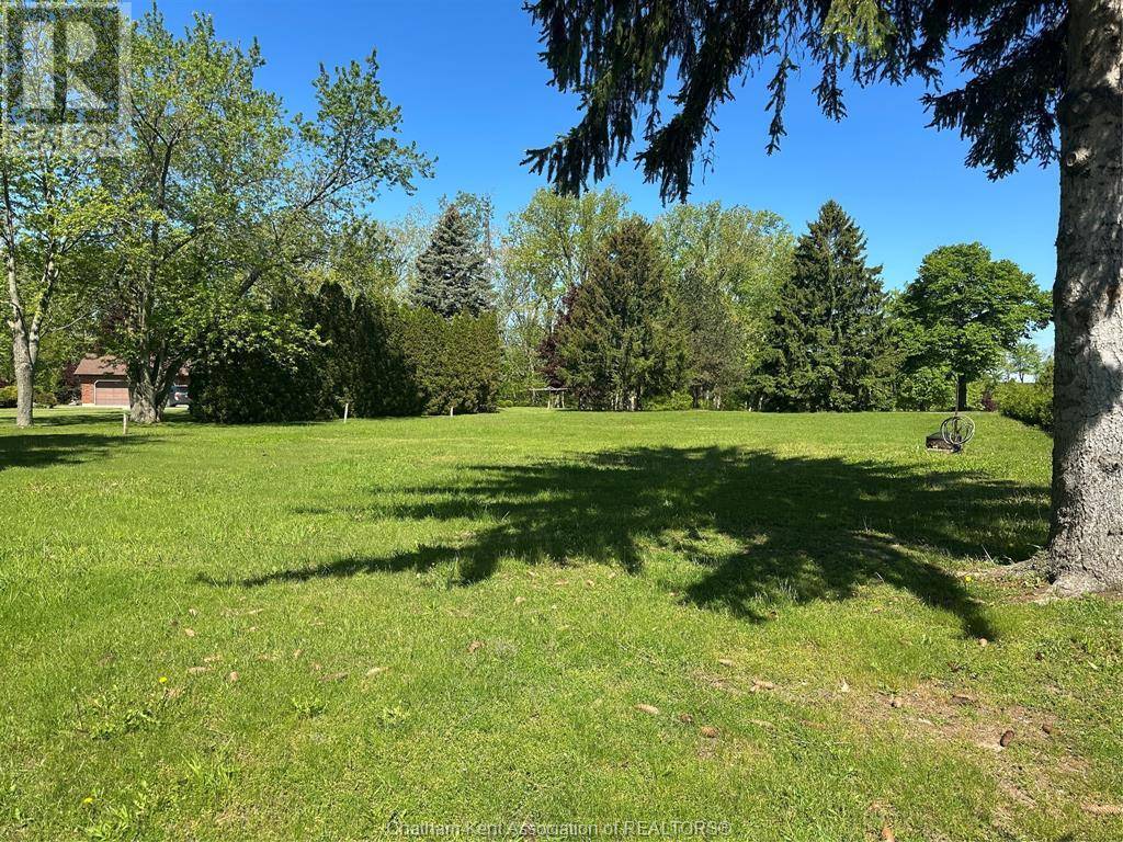Cedar Springs, ON N0P1E0,8505 WATER STREET