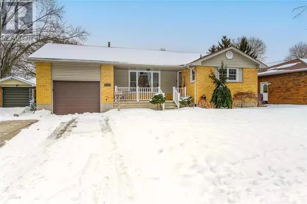 1236 THOMAS DRIVE, Sarnia, ON N7V3W3