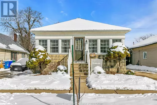 1038 REEDMERE AVENUE, Windsor, ON N8S2M1