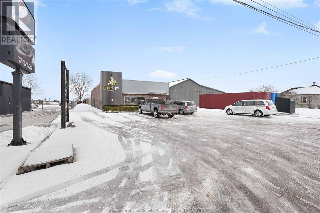 Leamington, ON N8H4E5,26 FRASER ROAD