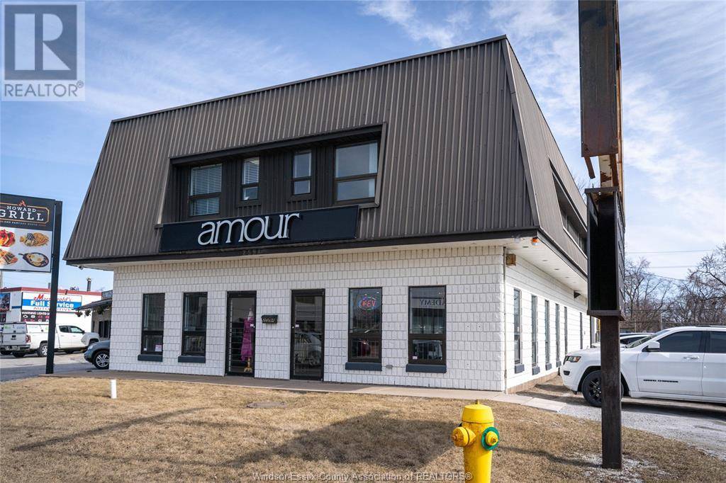 2594 HOWARD AVENUE Unit# UPPER SUITE 1, Windsor, ON N8X3W5